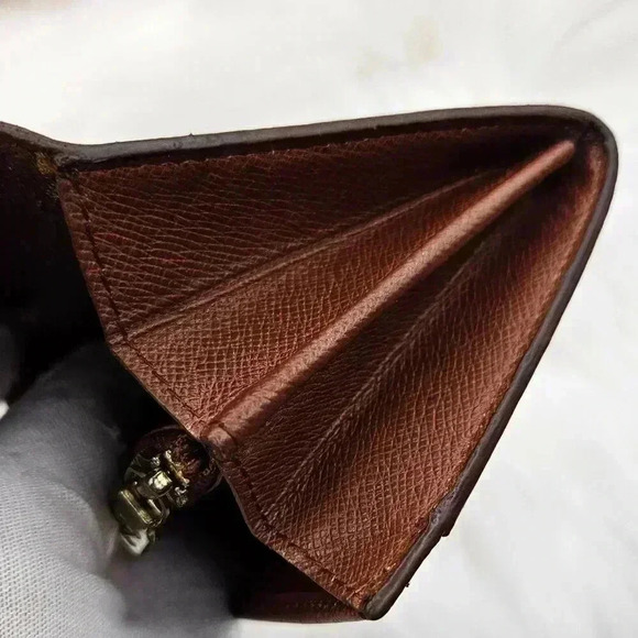 📍SOLD📍Louis Vuitton Monogram Wallet - Picture 12 of 17